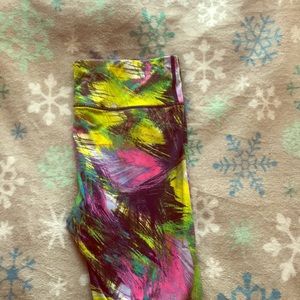 Semi new leggings for a great price!!!